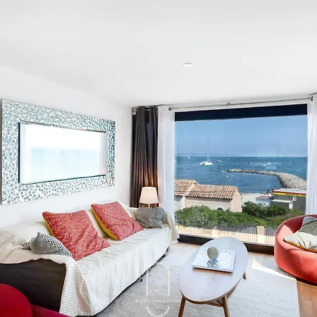 Le Triplex 360 Roof Vue Clim Wifi Parking By Hc Apartamento Hyères